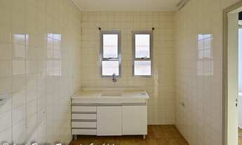 Imagem 4: Apartamento a 500 metros da praia com 2 dormitórios à venda, 65 m² por R$ 280.000 - Centro