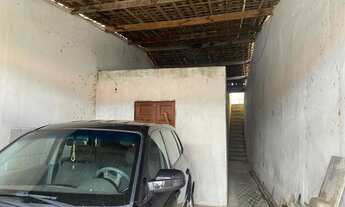 Imagem 3: Casa com 4 dormitórios à venda, 343 m² por R$ 300.000,00 - Ponta Grossa - Maceió/AL