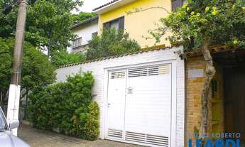 Imagem 1: CASA ASSOBRADADA - PLANALTO PAULISTA - SP