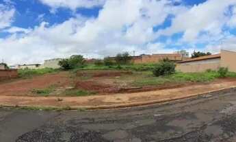 Imagem: Terreno 1.179m² DESOCUPADO, Na Aparecida