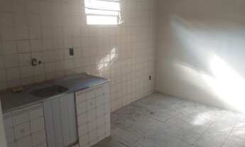 Imagem 4: Casa para venda, na Rua França Teixeira em Itapuã