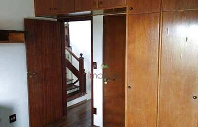 Imagem 2: Sobrado com 4 dormitórios à venda, 270 m² por R$ 1.800.000 - Jardim das Colinas - São José