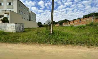 Imagem 4: Amplo terreno Terreno / lote com venda por R$500.000