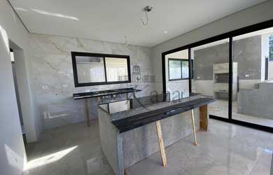 Imagem 5: Casa Condomínio - Jardim do Golfe - Condomínio Jardim do Golfe - 4 Dormitórios - 450m²