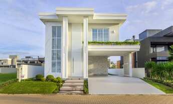 Imagem: Casa alto padoão com acabamento diferenciado