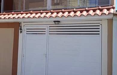 Imagem 2: Casa para venda tem 170 metros quadrados com 3 quartos em Parque Aeroporto - Macaé - RJ