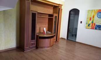 Imagem 3: Sobrado para venda possui 315 metros quadrados com 3 quartos