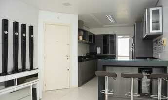 Imagem 6: Apartamento para venda possui 130 metros quadrados com 2 quartos em Agronômica - Florianóp