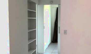 Imagem 2: Apartamento em Boa Viagem-Setúbal para venda ou aluguel com 2 quartos, 1 suíte, 2 garagens