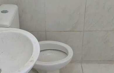 Imagem 6: Alugo aptos Apartamento com 2 dormitórios