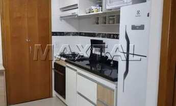 Imagem 5: Vende sobrado em condomínio fechado, com 2 suítes, sala 2 ambientes, cozinha com armários