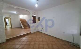 Imagem: Casa para locação - 130m² - 4 suites