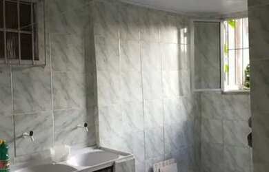 Imagem 4: Casa 2 quarto 2 banheiro area de serviço cozinha