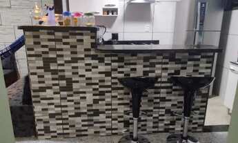 Imagem 4: Casa em Caruaru: Tèrreo e 1º Andar, Sala, Coz, 2 Quartos, Banh Social, Lavanderia, Garagem