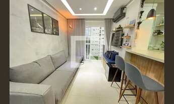 Imagem 3: Apartamento para Aluguel - Alphaville, 2 Quartos, 67 m2