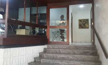 Imagem 4: Apartamento de 2 Quartos a Venda na Rua 5 de Julho