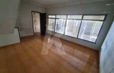 Imagem 3: Casa com 3 quartos e 2 vagas de garagem cobertad