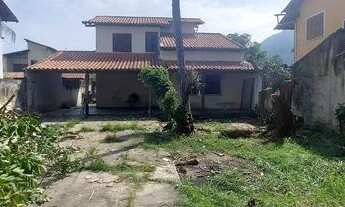 Imagem: Excelente casa com 3 dormitórios à venda