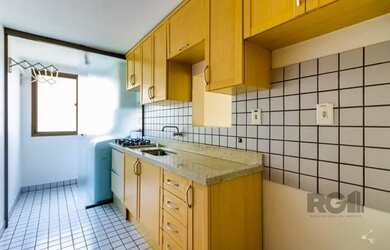 Imagem 6: Apartamento de 2 dormitórios com 1 vaga no bairro Petropolis