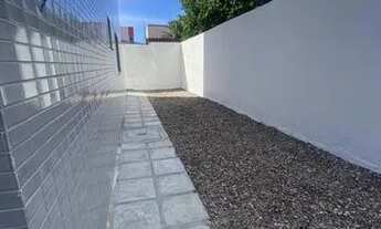 Imagem 5: Apartamento térreo nos Bancários com área externa em U