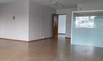 Imagem 2: Sala comercial frente com 80m², banheiro interno e copa