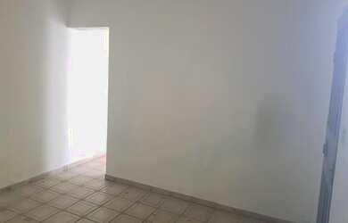 Imagem 5: Casa 50m² 03 Cômodos e Quintal Independente - Vila Paranaguá