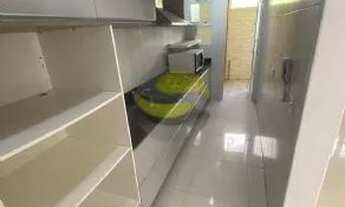 Imagem: Casa com corredor lateral