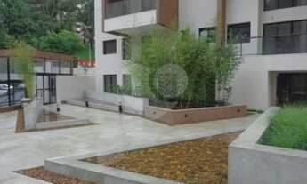 Imagem 7: Jardim Guedala/Morumbi - Apartamento Duplex de 178 m2, com 3 Suites e 4 Vagas de Garagem