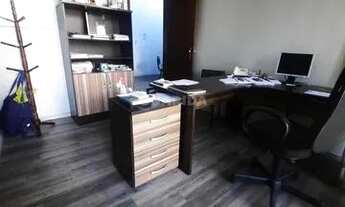 Imagem 4: Prédio comercial no bairro Partenon