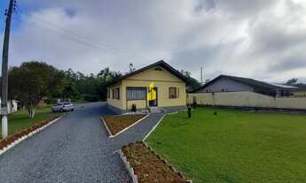 Imagem: Casa com amplo terreno no Bairro Pomeranos