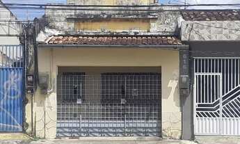 Imagem: OPORTUNIDADE - Casa na Av. Cipriano Santos
