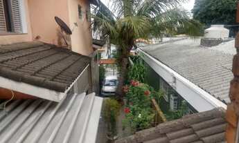 Imagem 2: Aluga-se Casa com quarto, sala e cozinha integrada. Com garagem