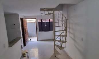 Imagem 5: ALUGO Casa Triplex - Cond. Hawai