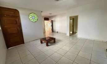 Imagem 3: Casa com 4 dormitórios à venda, 330 m² por R$ 850.000,00 - Parque Industrial de Goiânia