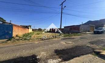 Imagem 3: 2 lotes a venda,com área total de 400m² , sendo 200 m² cada