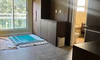 Imagem 6: Apartamento com 4 suítes todo reformado para locação ou venda