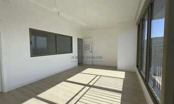 Imagem 4: Apartamento Duplex à Venda em Jurerê Florianópolis SC