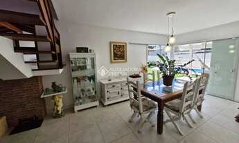 Imagem 6: Casa residencial à venda no bairro Lagoa da Conceição com 230 m² e 4 dormitórios/quartos