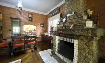 Imagem 7: Casa com 4 quartos e 2 lareiras no bairro Belém Velho