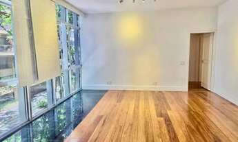 Imagem 7: Leblon- Quadra praia - 3 quartos( suite) vaga de garagem