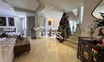 Imagem 2: Duplex Alto Padrão com Piscina Privativa