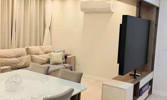 Imagem: Amplo Apartamento com 2 vagas no Centro