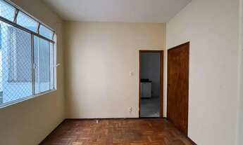 Imagem 2: 2 quartos no Centro para venda