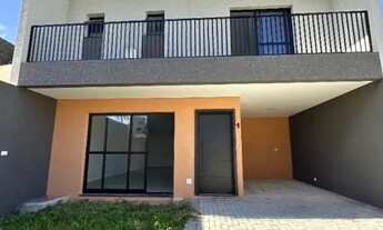 Imagem: Sobrado à Venda no Abranches Conforto