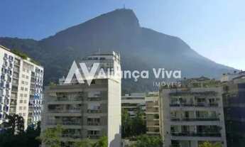 Imagem 2: Sofisticado apartamento com 4 quartos, 168 m², vista frontal Lagoa