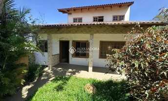 Imagem: Casa com 3 dormitórios e suíte