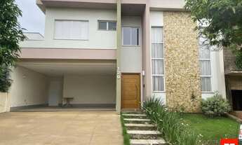 Imagem: Casa à venda com 3 quartos (3 suítes)