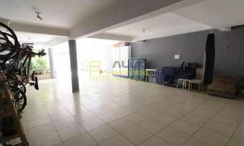 Imagem 6: Casa Ampla em Osasco - 5 Quartos e Churrasqueira