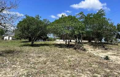 Imagem 4: Chácara residencial para Venda no Tomba, Feira de Santana, 4 quartos, 1 sala, 2 banheiros