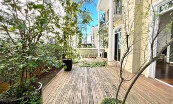 Imagem 2: Casa espetacular com 385m² de área privativa em localização privilegiada!